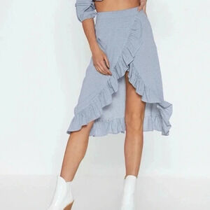 Nasty Gal Without a Square in the World Gingham Ruffle Skirt Blue Size 10 US NWT